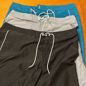 Lot of 3 Old Navy men’s board shorts